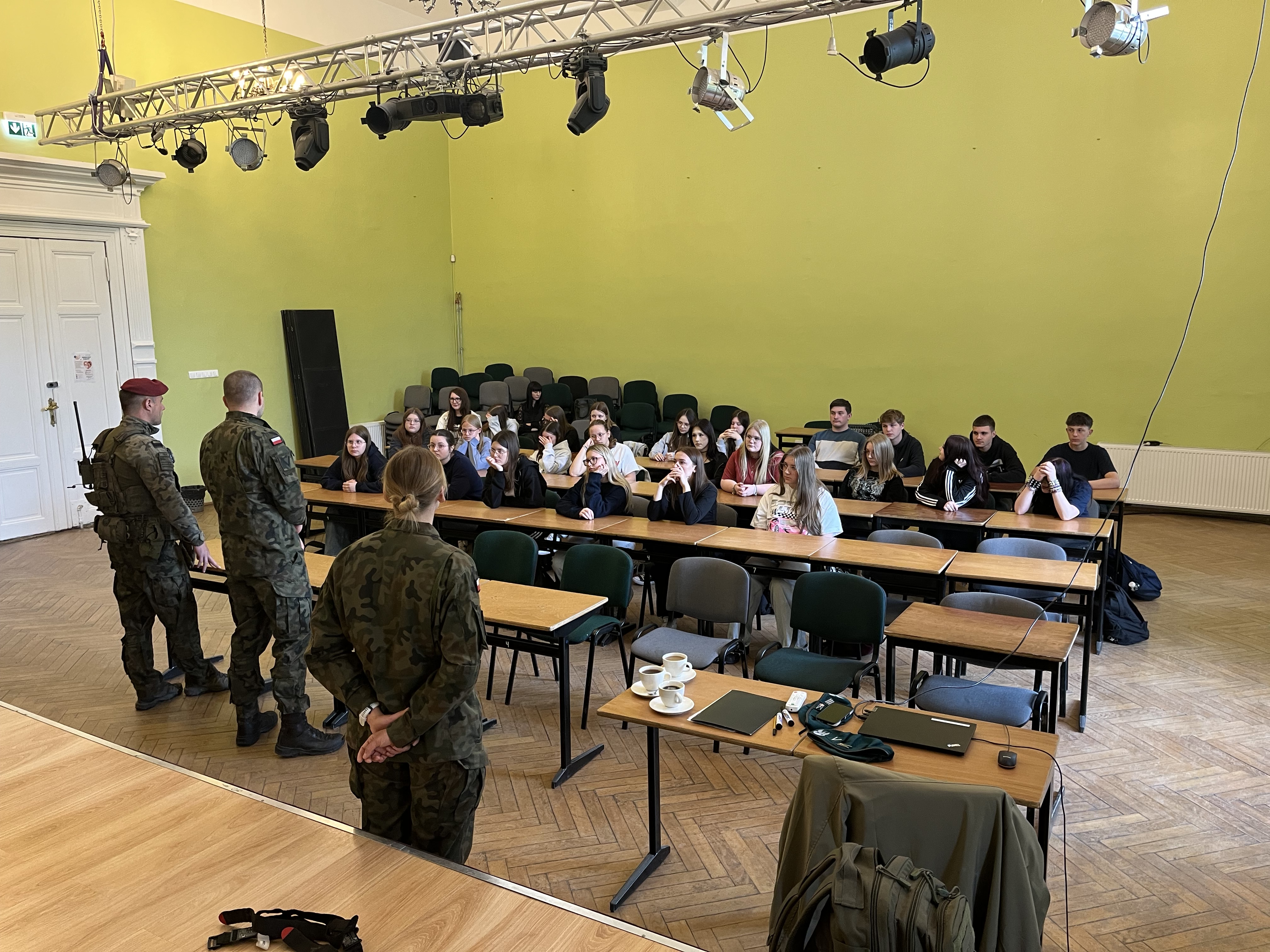 Edukacja z wojskiem